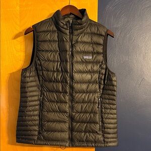 Patagonia Dark Puffer Vest